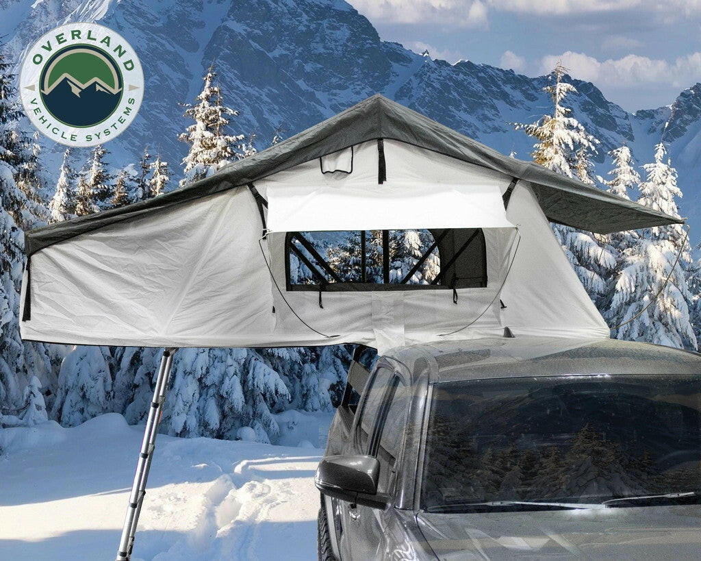 Nomadic 3 Extended Roof Top Tent in Arctic White.