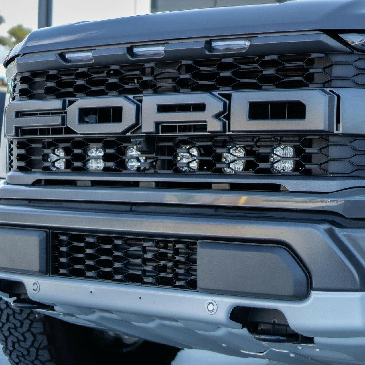 Ford Squadron Pro Behind Grille Light Kit - Ford 2021-22 F-150; NOTE: Raptor.