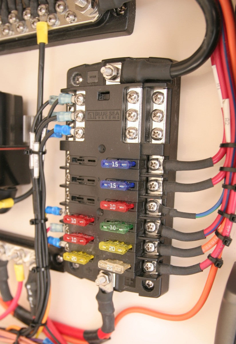 12 Circuits With Negative Bus And Cover