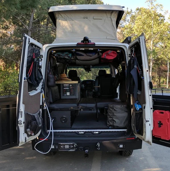 ADJUSTABLE CEILING CARGO NET