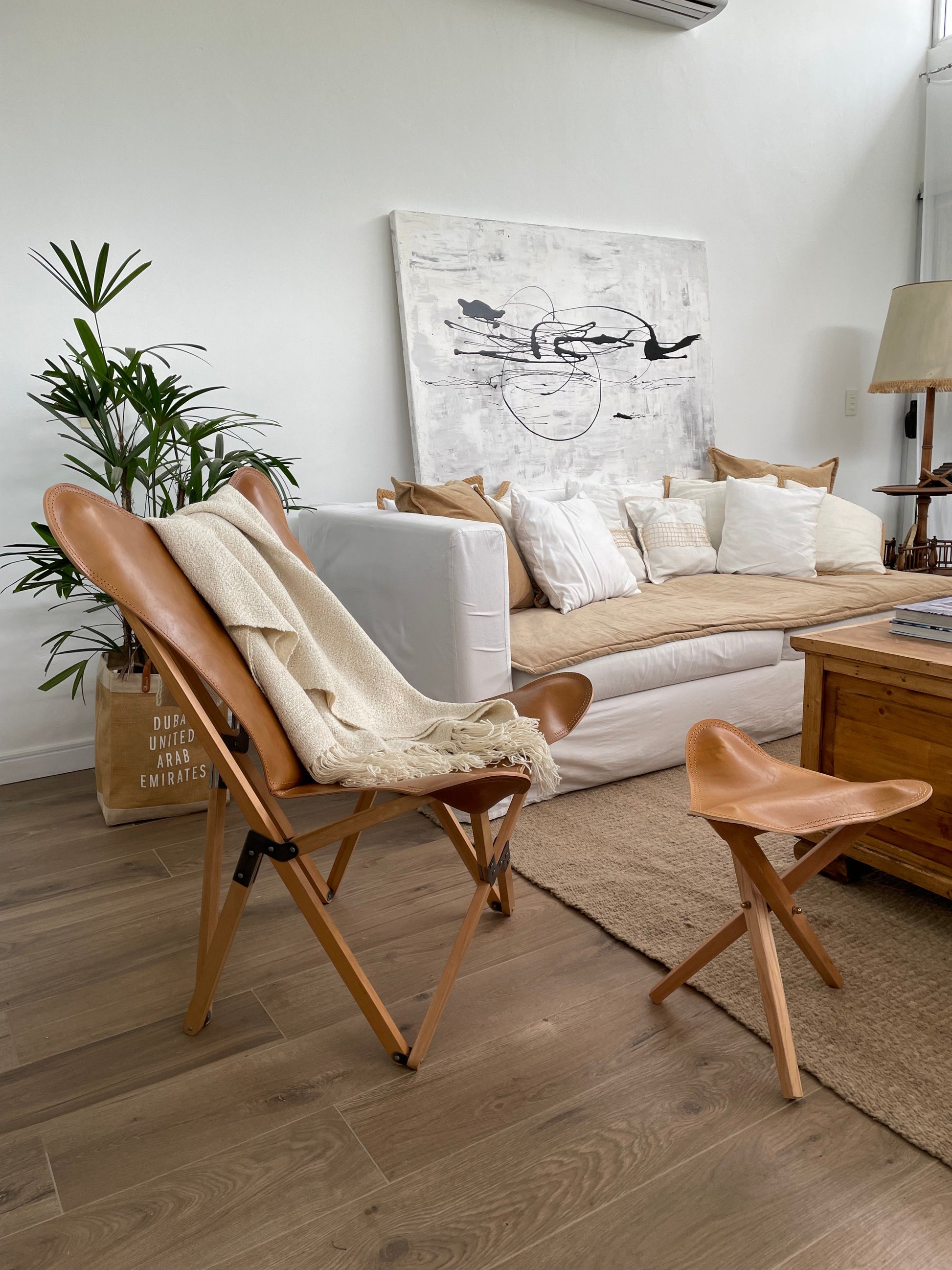 Tripolina Leather Chair