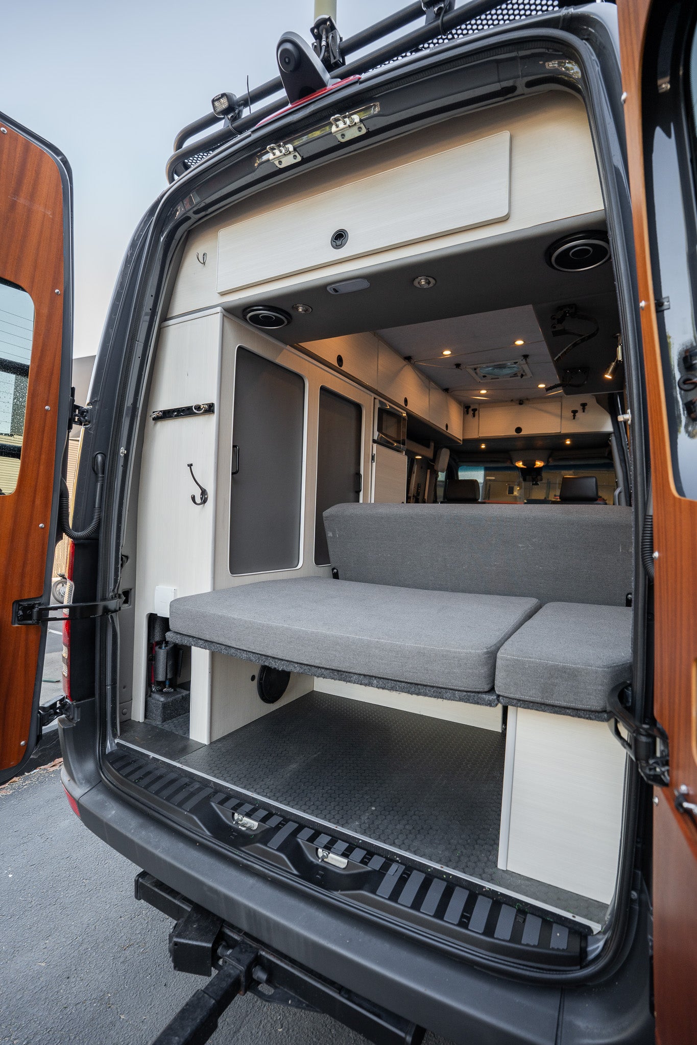 Mercedes-Benz Sportsmobile