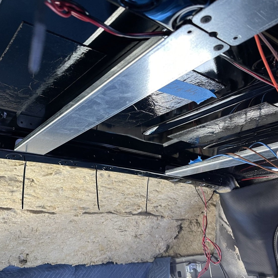 07+ Sprinter Van 170 EXT - Ceiling Brace Kit