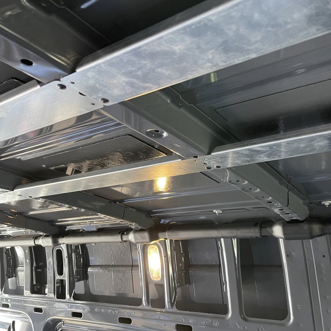 07+ Sprinter Van 170 - Ceiling Brace Kit