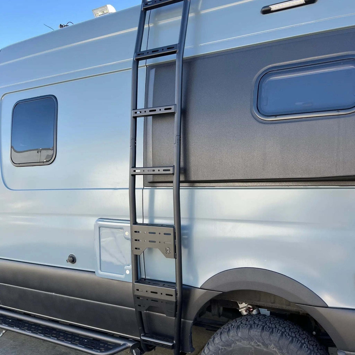 Owl Explorer Sprinter Side Ladder No-Drill Heavy-Duty Mounting